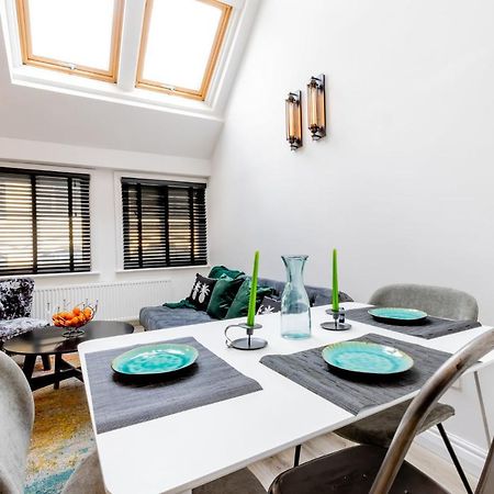 Modern 2 Bedroom Queen Street Apartment Норвіч Екстер'єр фото
