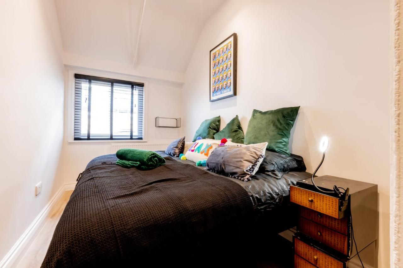 Modern 2 Bedroom Queen Street Apartment Норвіч Екстер'єр фото