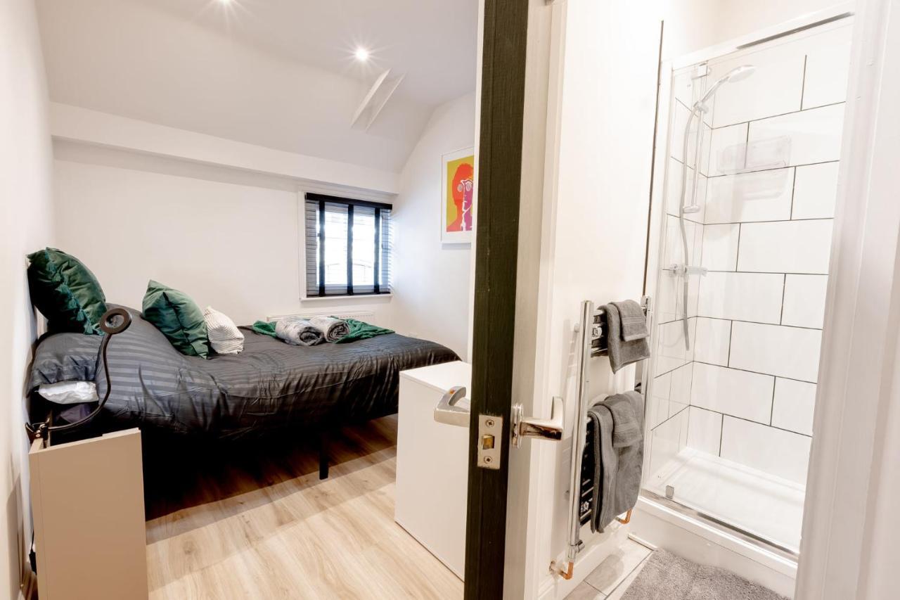 Modern 2 Bedroom Queen Street Apartment Норвіч Екстер'єр фото
